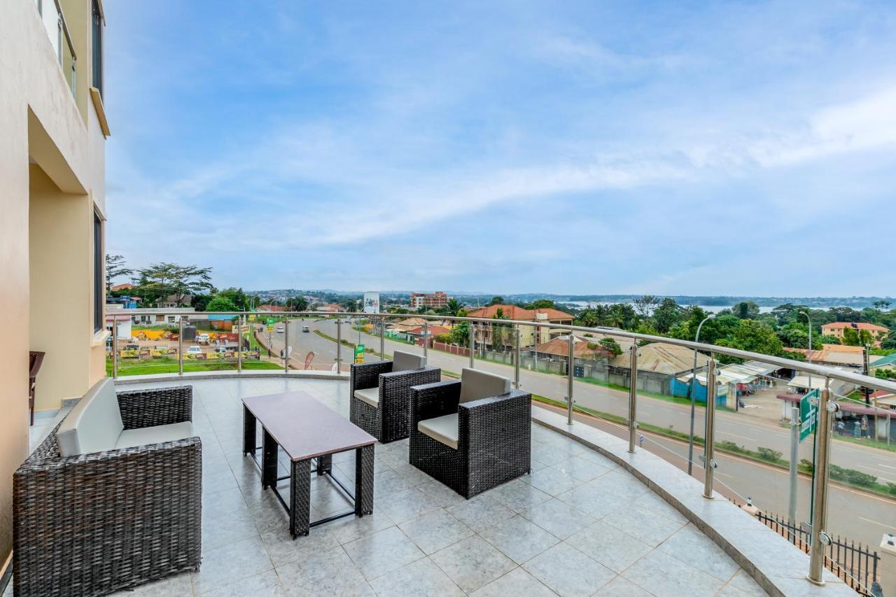 Hotel Horizon Entebbe Buitenkant foto