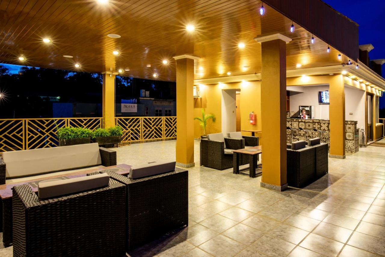 Hotel Horizon Entebbe Buitenkant foto